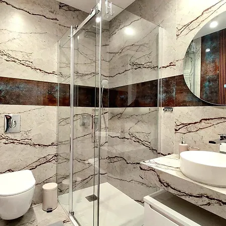 Apartment Golden By Triapart *