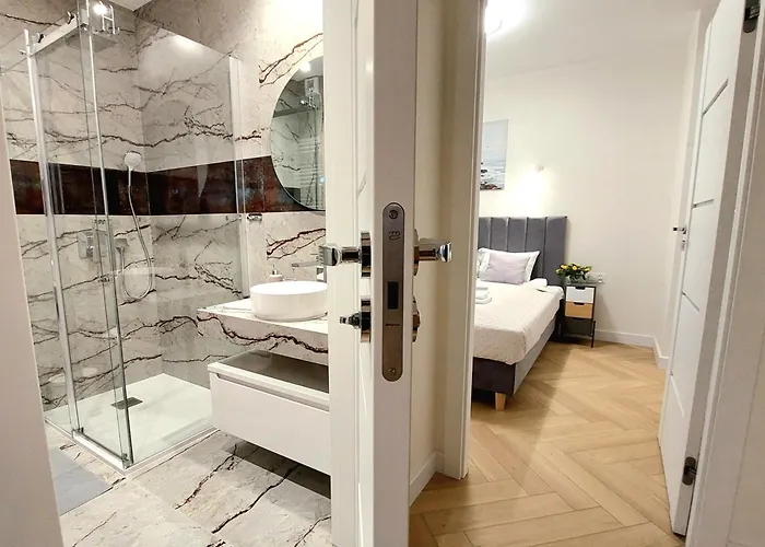 Golden By Triapart *